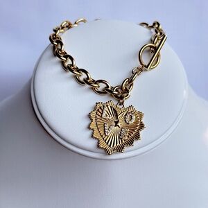 Gold LOVE Heart Pendant Bracelet